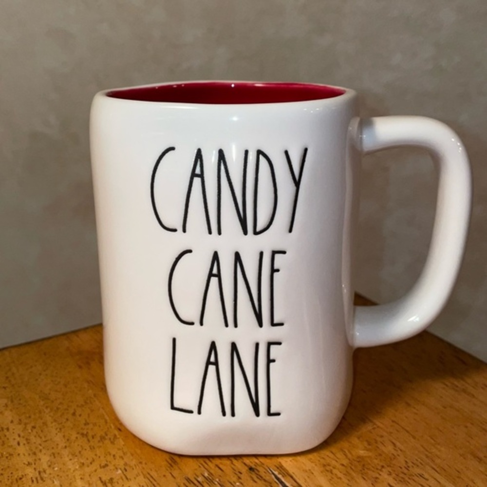 Rae Dunn CANDY CANE LANE White & Red Christmas Ceramic Coffee Mug BRAND NEW!
